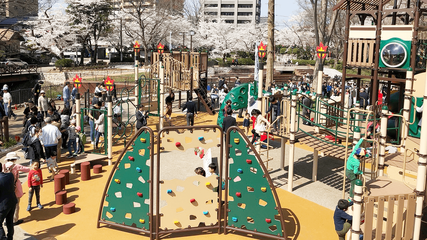 Gifu Park: Chibikko Tenka Hiroba (2018), Mitarashi Pond (2020) example1